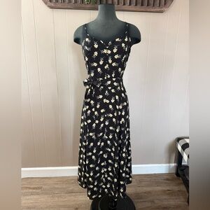 Vince Camuto • Floral Midi Dress